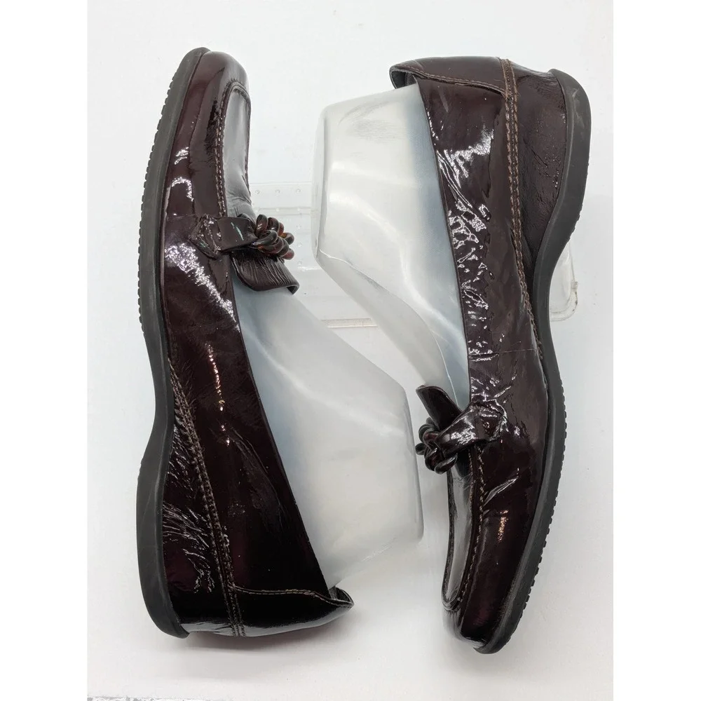 Enzo Angiolini Women's 8M Brown Patent Leather Chain Loafers Square Toe